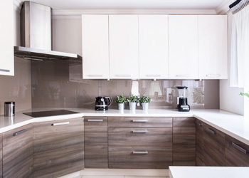 new style wood finish kitchen cabinets
